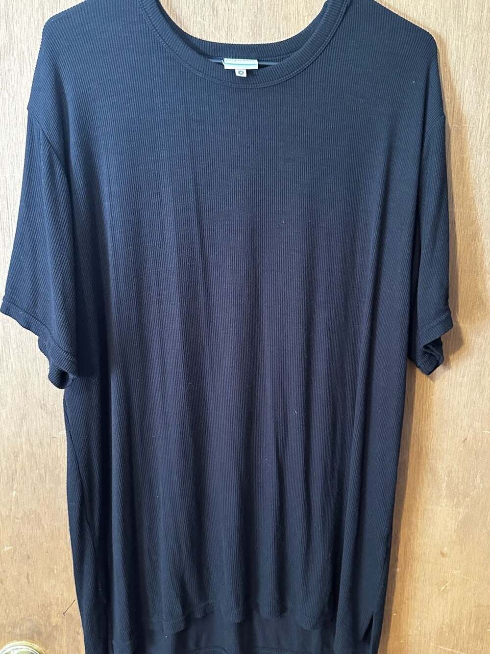 Jadelynn Brooke Black Ribbed Short Sleeve T-Shirt Size M